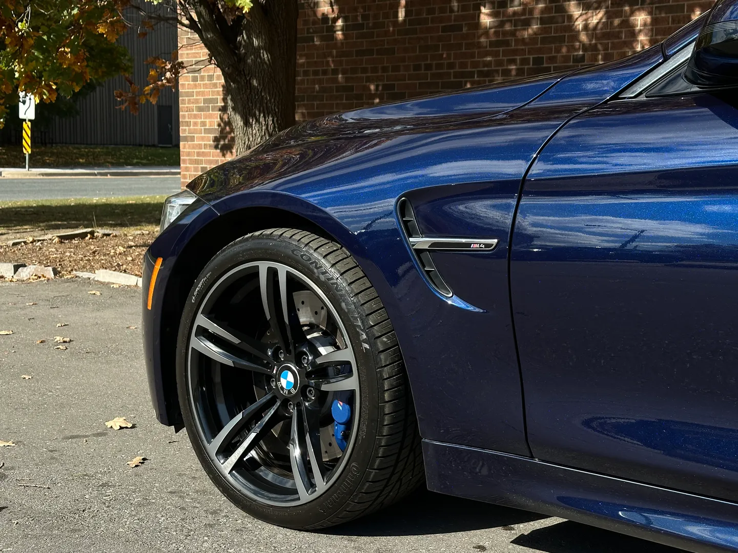 BMW M4 6 Speed Manual Cabriolet — photo 12