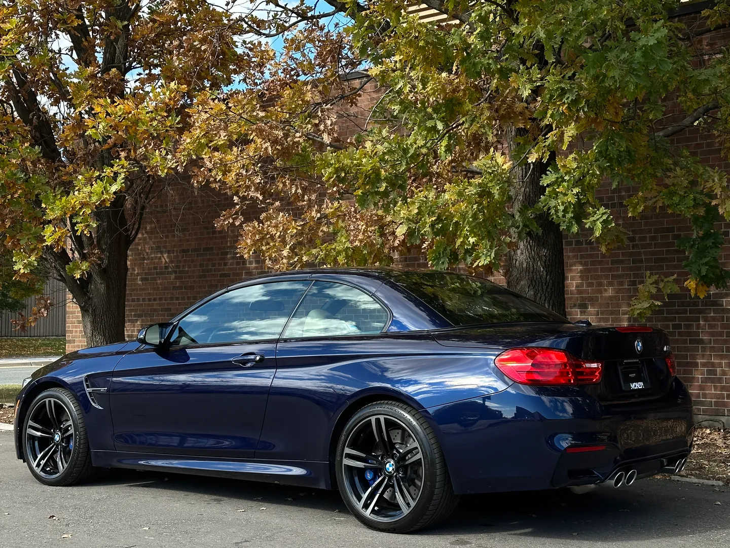 BMW M4 6 Speed Manual Cabriolet — photo 27