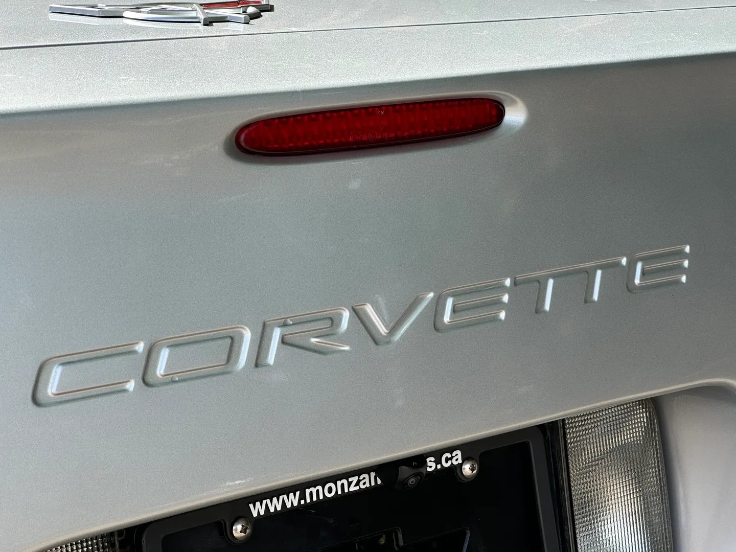 Chevrolet Corvette Convertible — photo 20
