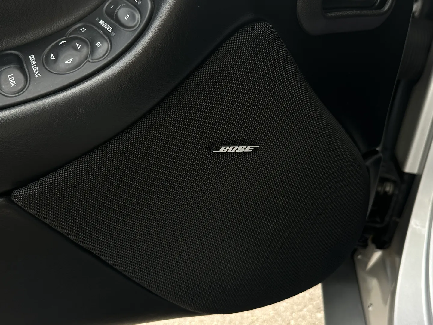 Chevrolet Corvette Convertible — photo 37