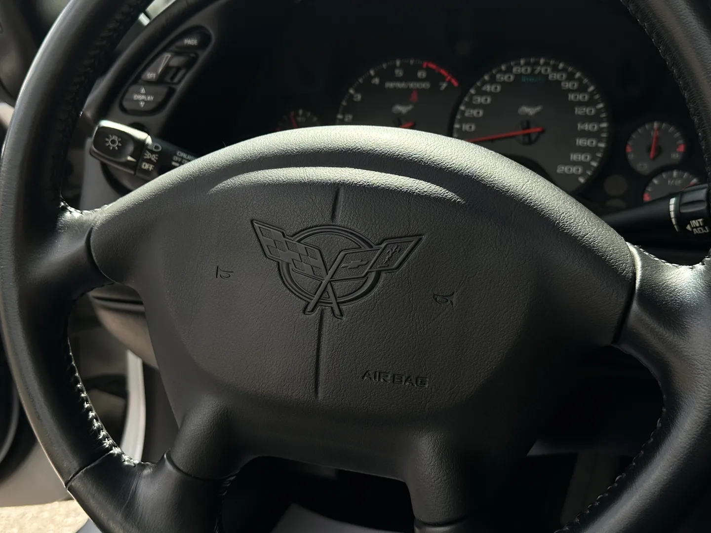 Chevrolet Corvette Convertible — photo 53