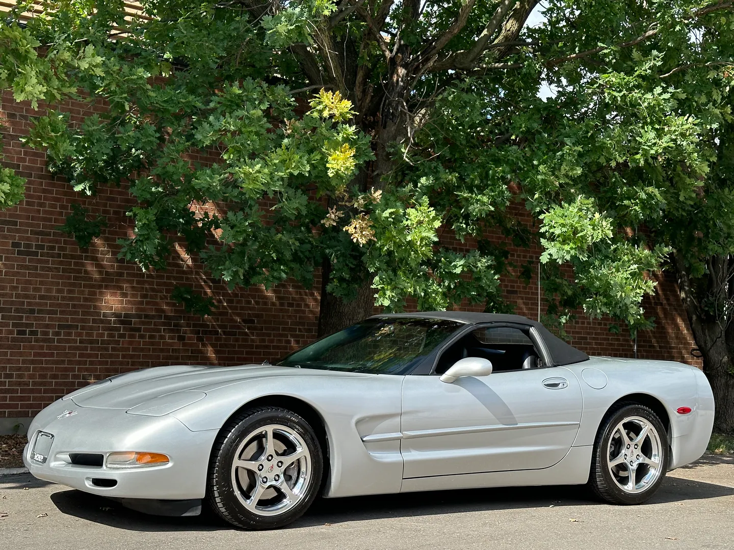 Chevrolet Corvette Convertible — photo 63