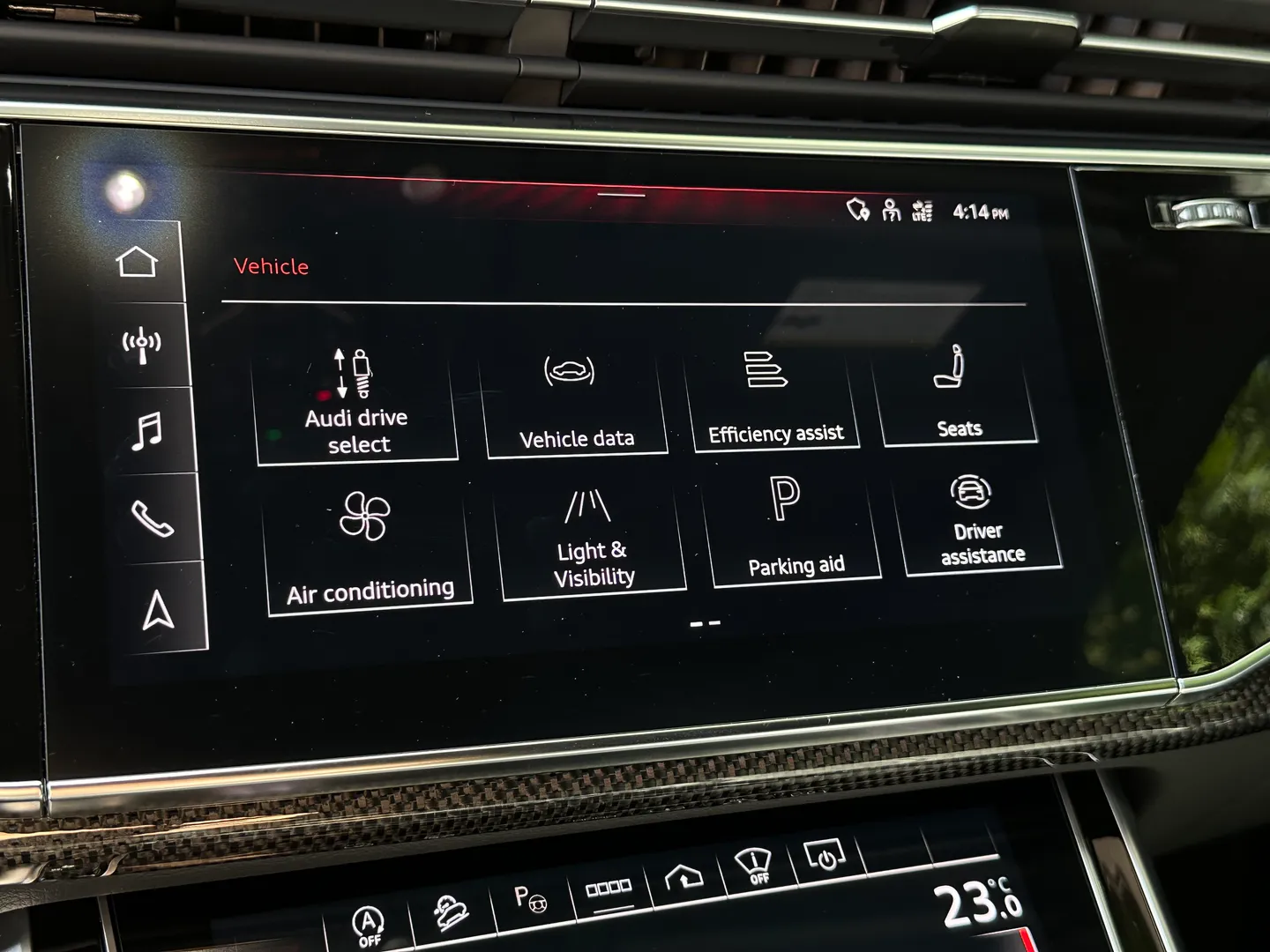 Audi SQ7 — photo 52