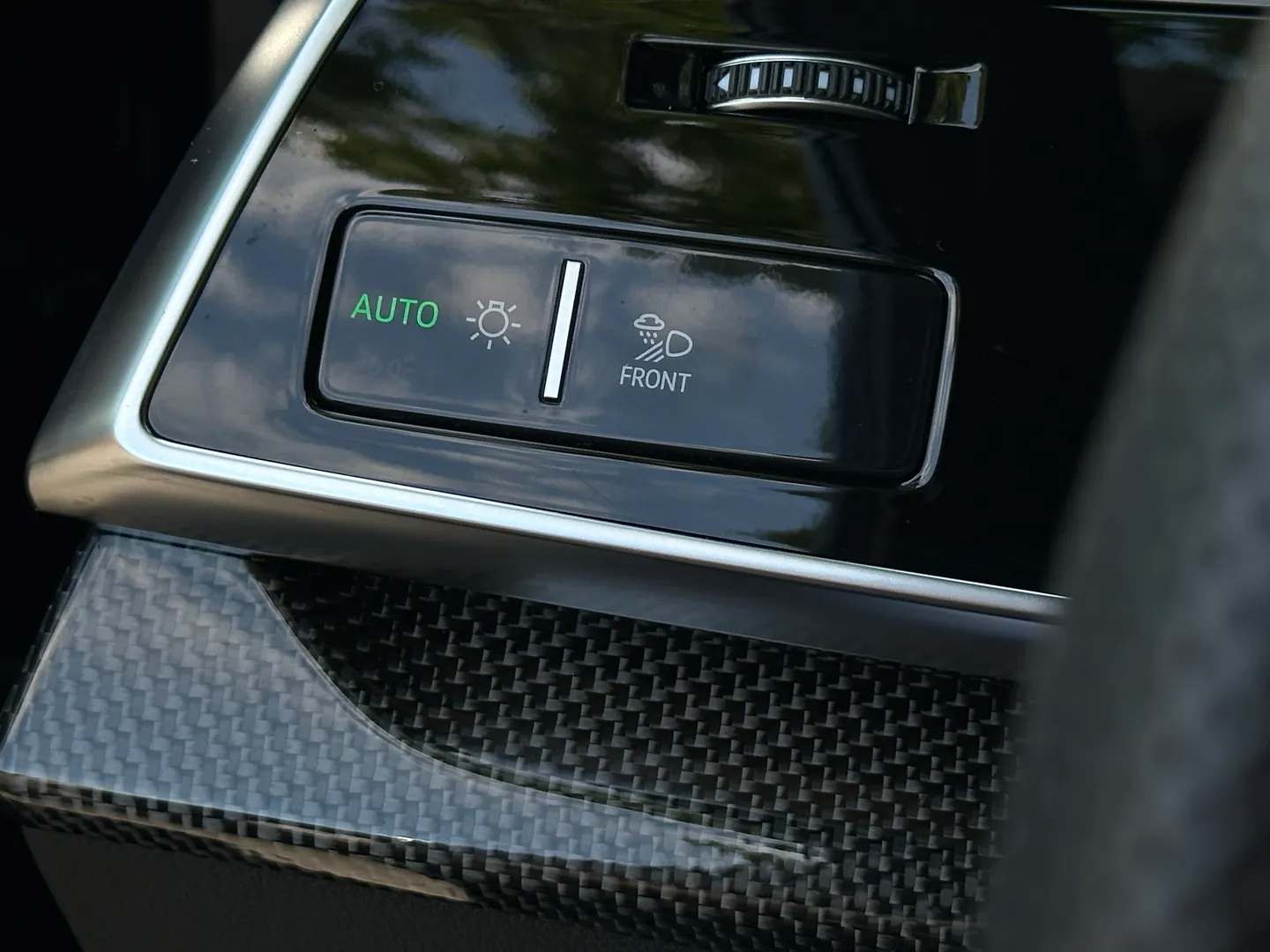 Audi SQ7 — photo 75