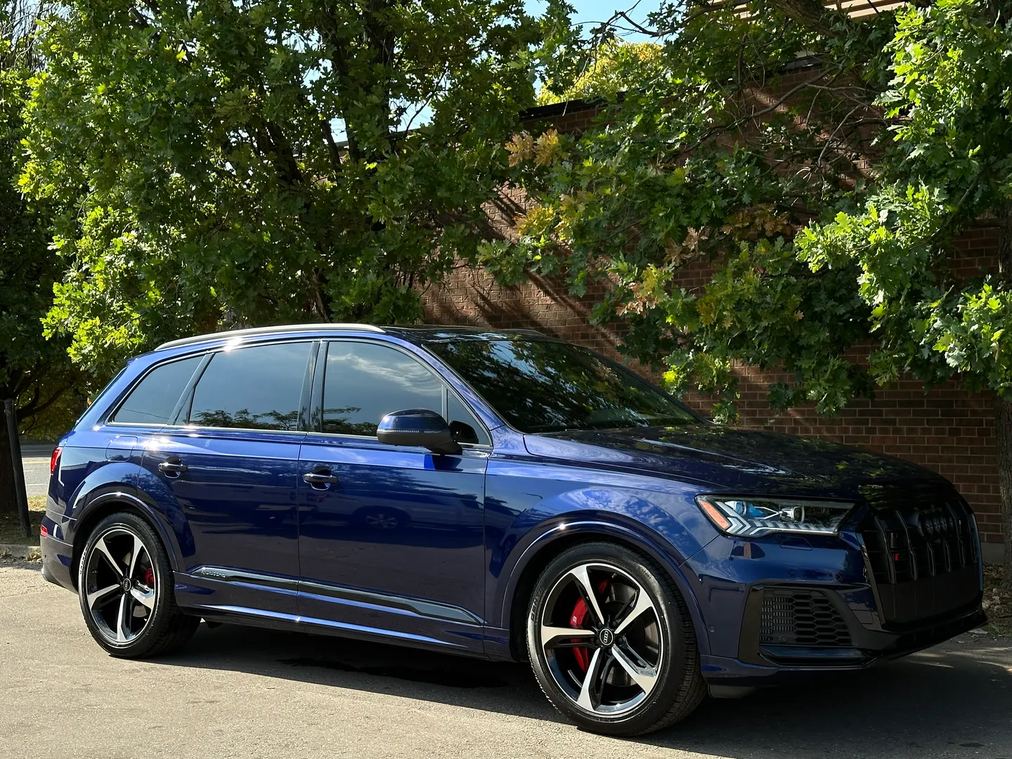 Audi SQ7 — photo 87