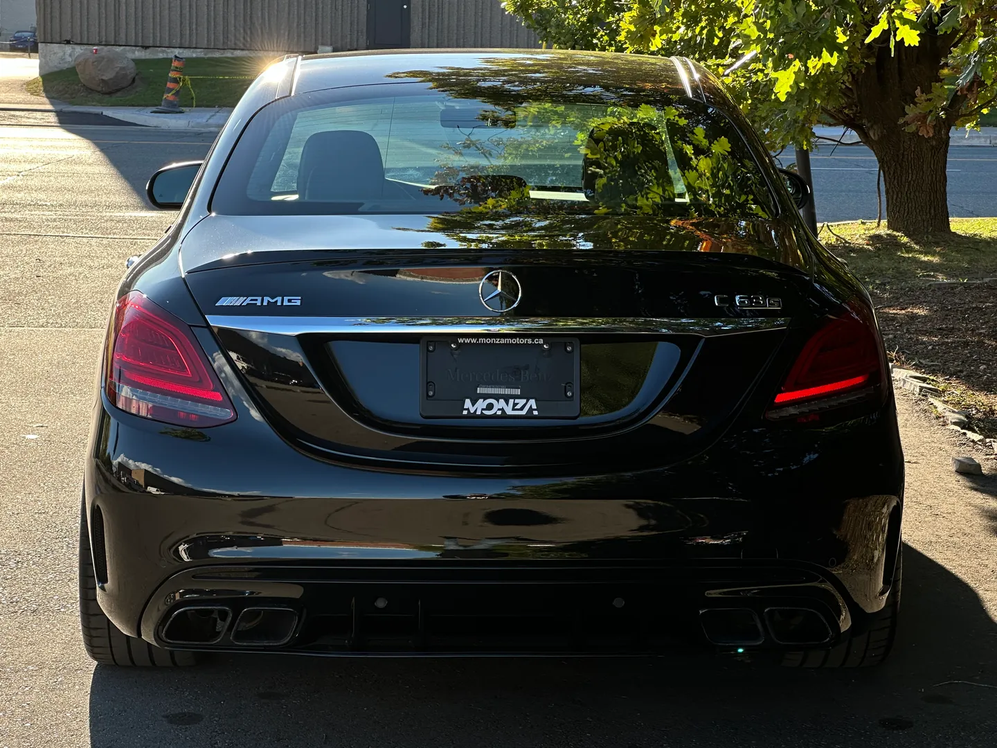 Mercedes Benz C63 S AMG Sedan — photo 18