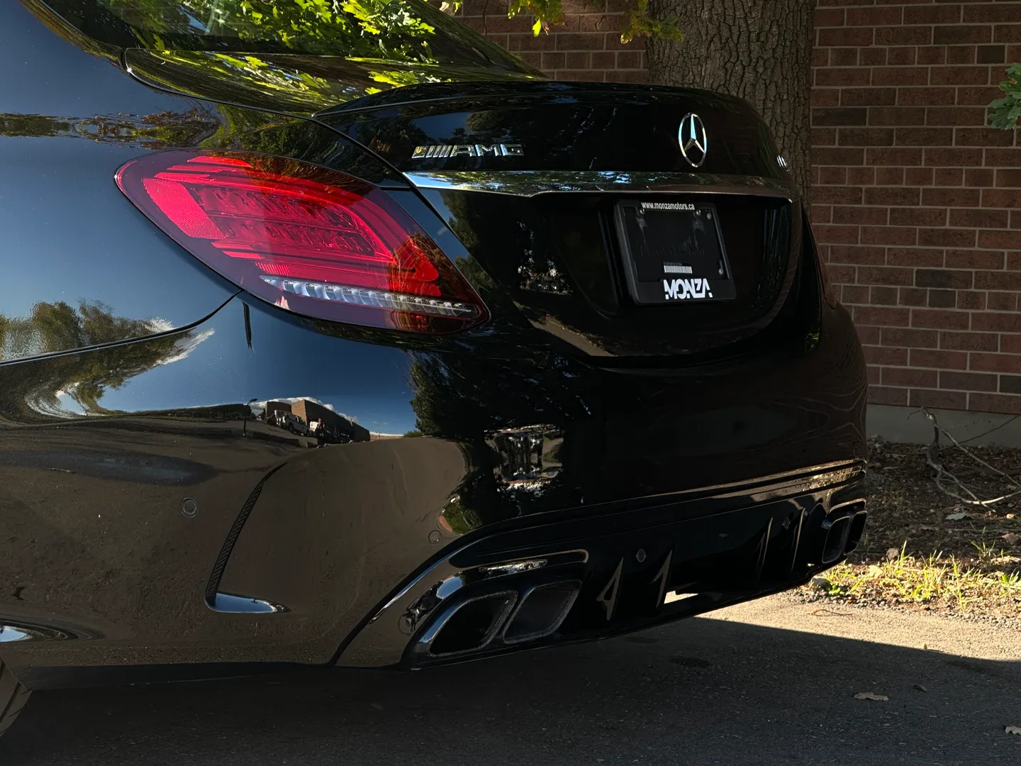 Mercedes Benz C63 S AMG Sedan — photo 23