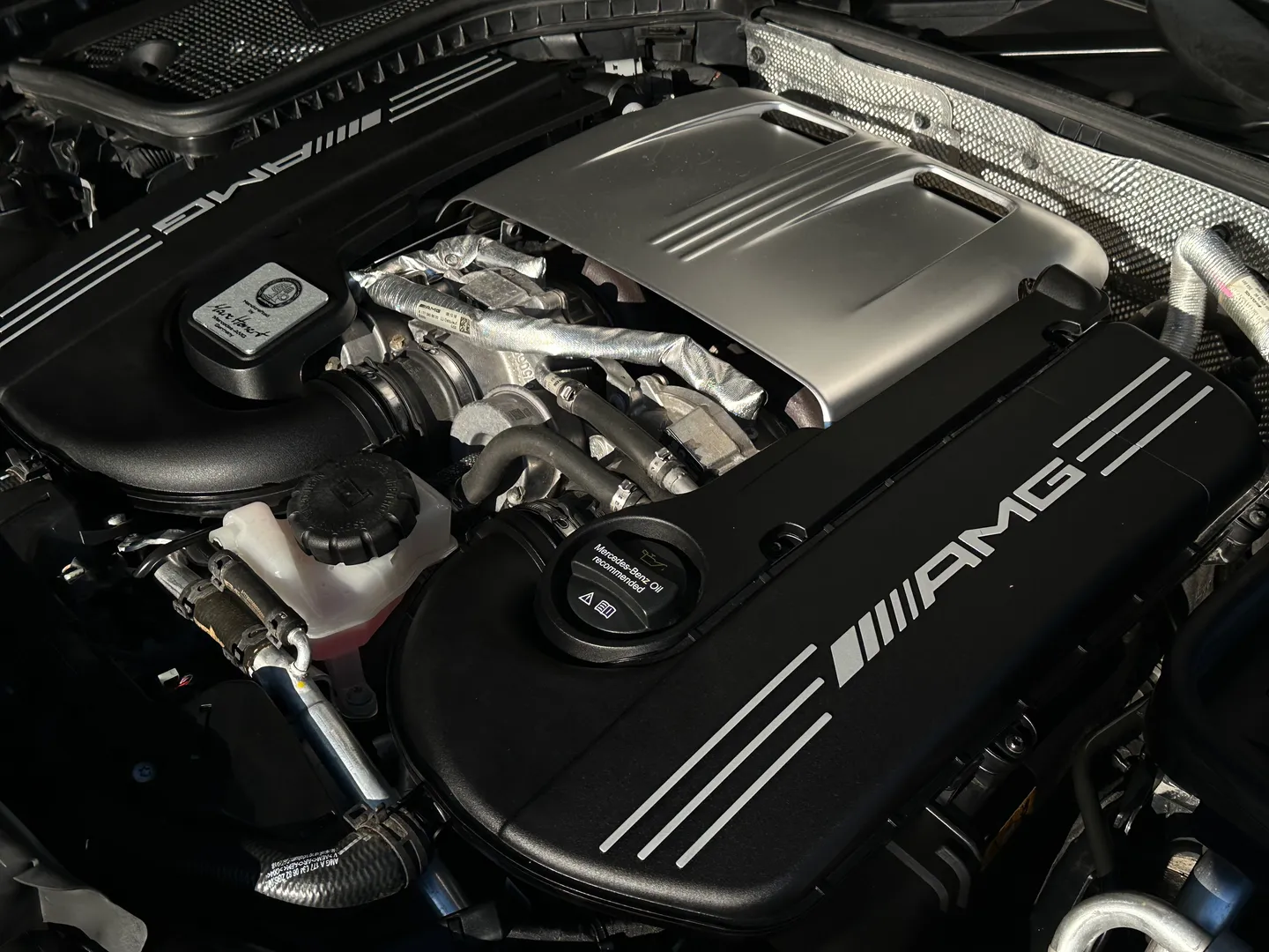 Mercedes Benz C63 S AMG Sedan — photo 28