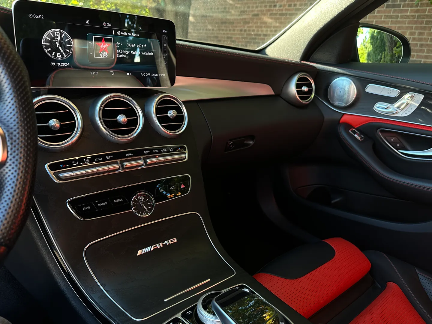 Mercedes Benz C63 S AMG Sedan — photo 36