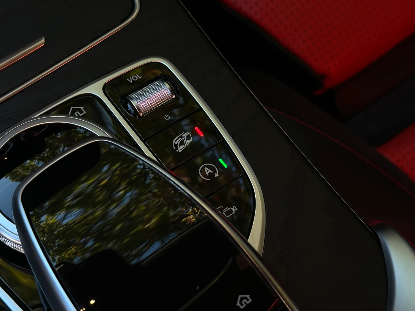 Mercedes Benz C63 S AMG Sedan — photo 39