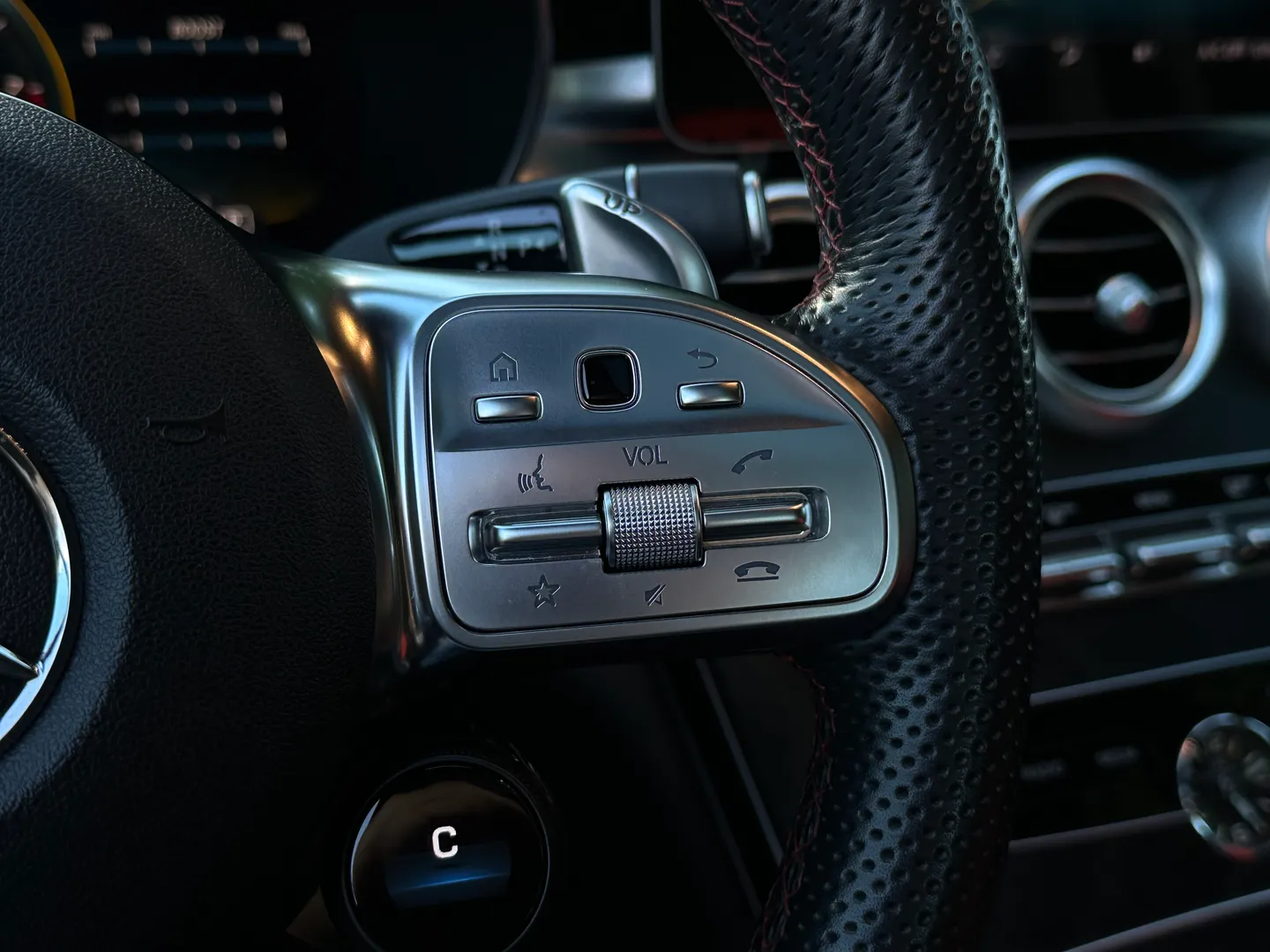 Mercedes Benz C63 S AMG Sedan — photo 68