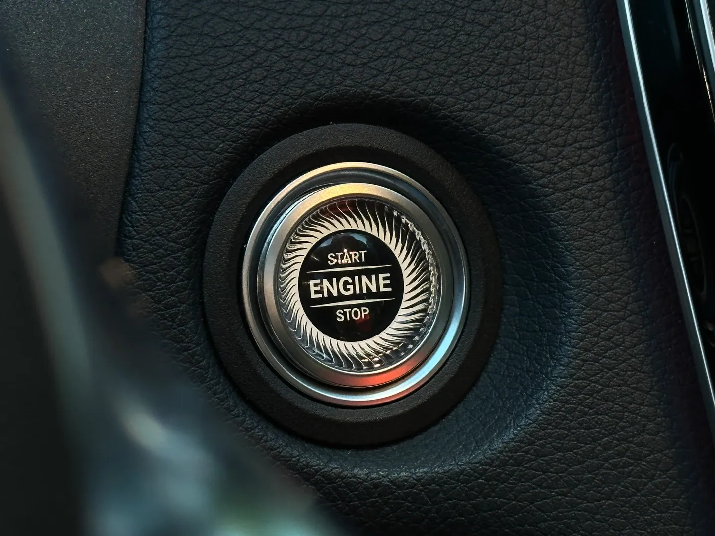 Mercedes Benz C63 S AMG Sedan — photo 76