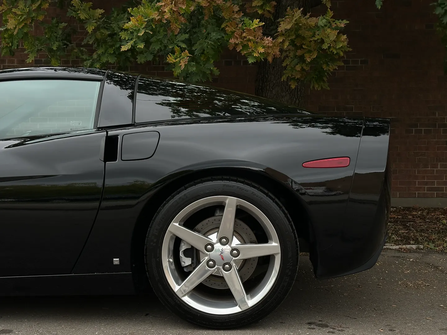 Chevrolet Corvette 6 Speed Manual 3LT Z51 Package — photo 11