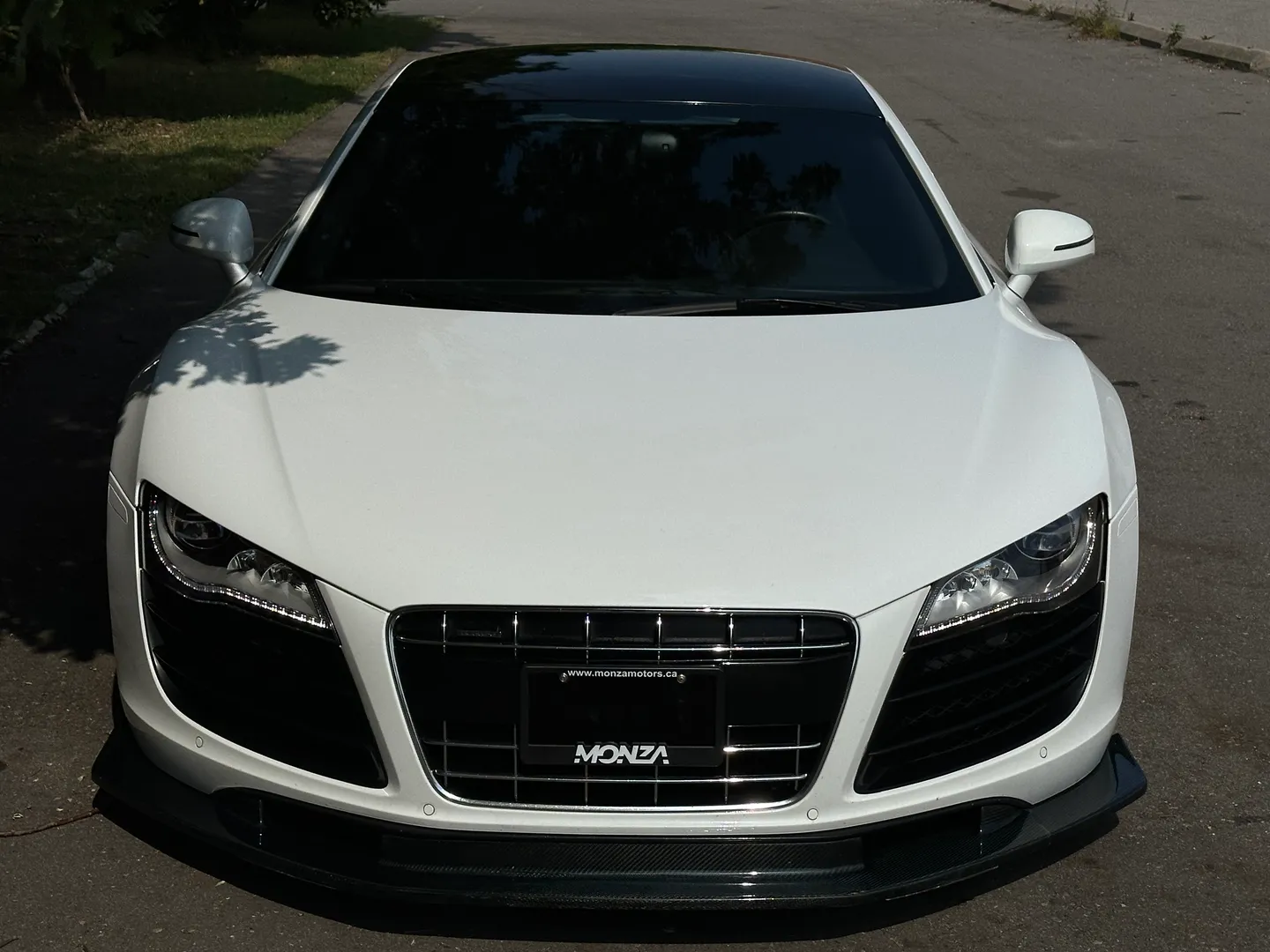 Audi R8 V10 Gated 6 Speed Manual Coupe — photo 4