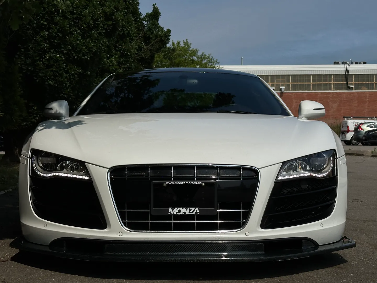 Audi R8 V10 Gated 6 Speed Manual Coupe — photo 3