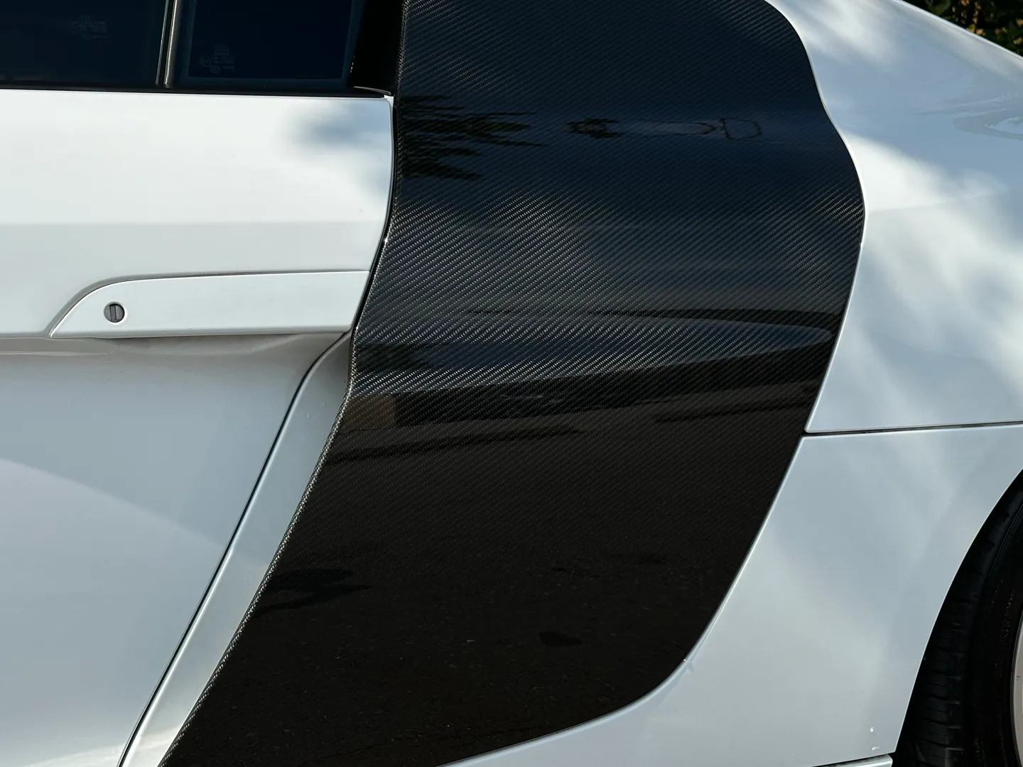 Audi R8 V10 Gated 6 Speed Manual Coupe — photo 14