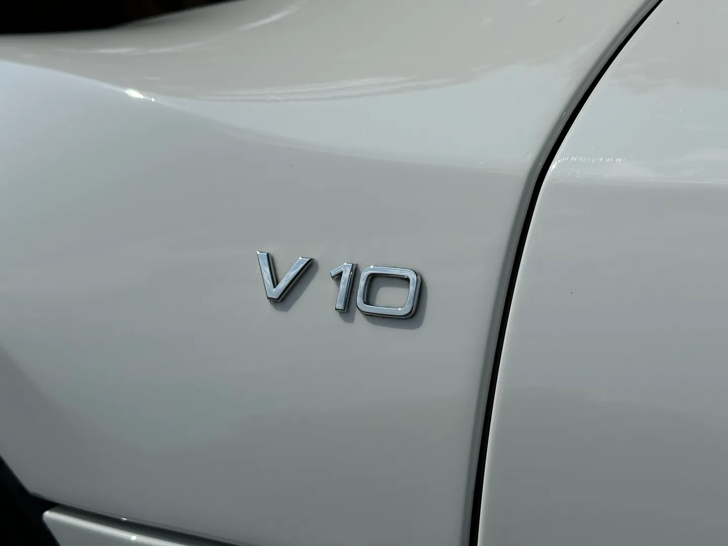 Audi R8 V10 Gated 6 Speed Manual Coupe — photo 15