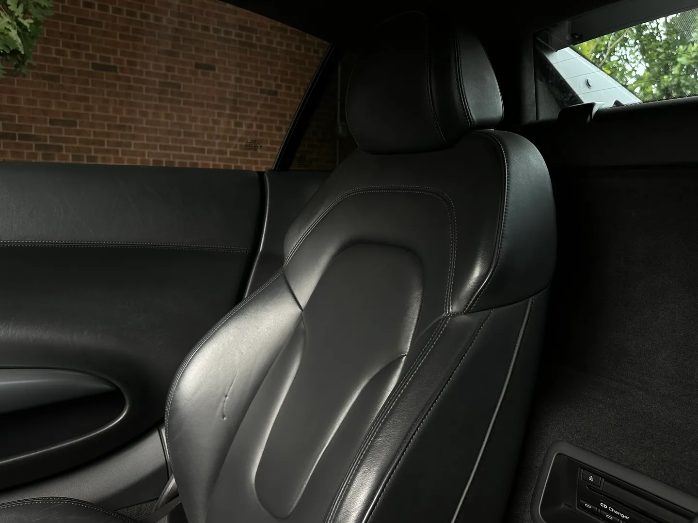 Audi R8 V10 Gated 6 Speed Manual Coupe — photo 62