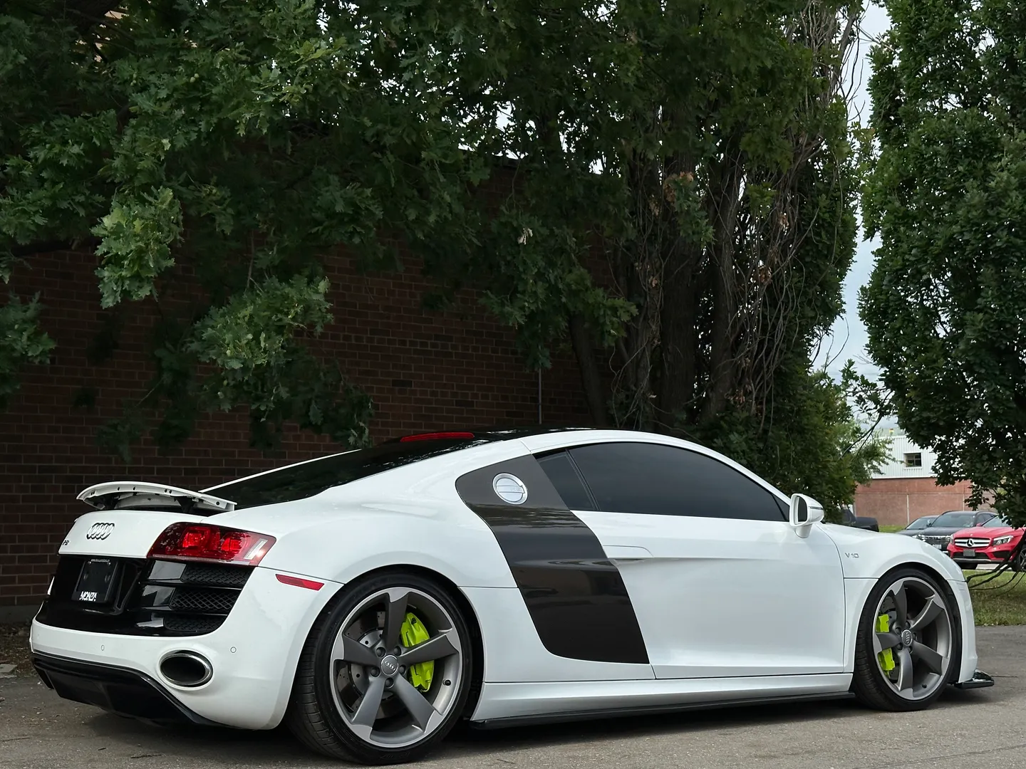 Audi R8 V10 Gated 6 Speed Manual Coupe — photo 75