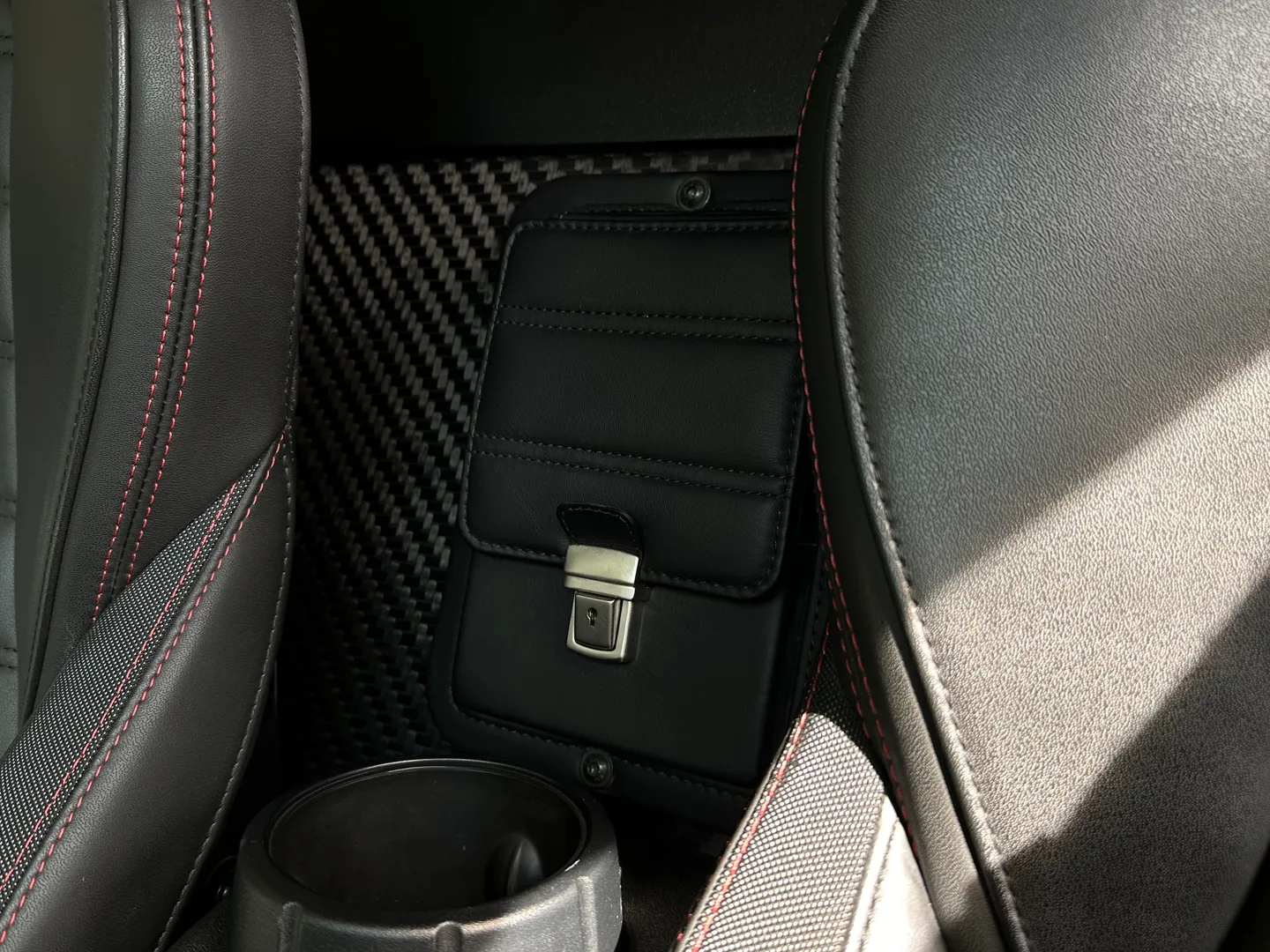 Alfa Romeo 4C Spider — photo 45