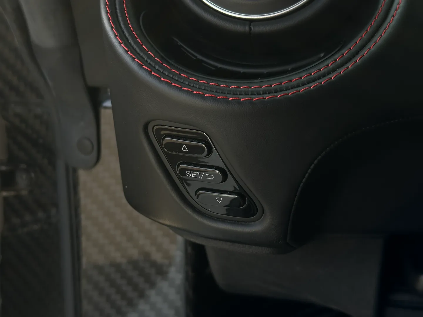 Alfa Romeo 4C Spider — photo 68