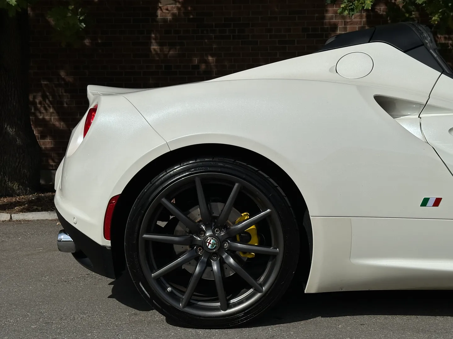Alfa Romeo 4C Spider — photo 77