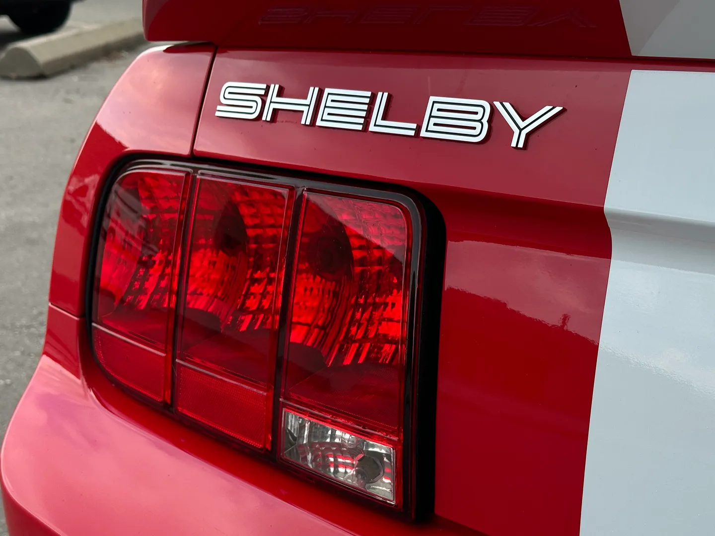 Ford Mustang Shelby GT500  — photo 13