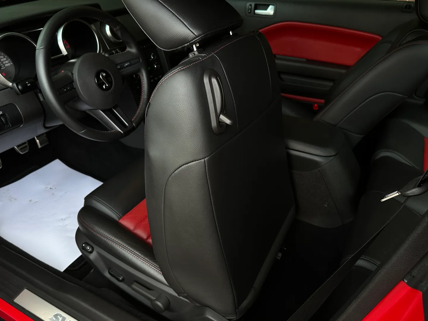 Ford Mustang Shelby GT500  — photo 44