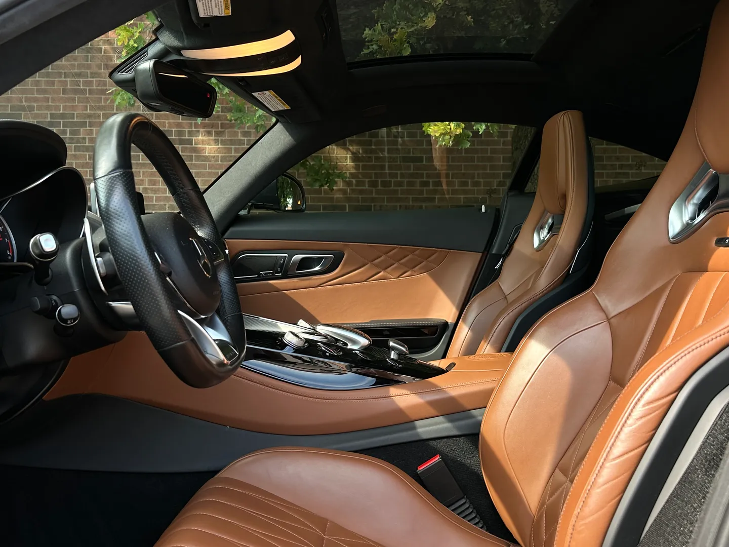 Mercedes Benz AMG GTS Coupe — photo 31