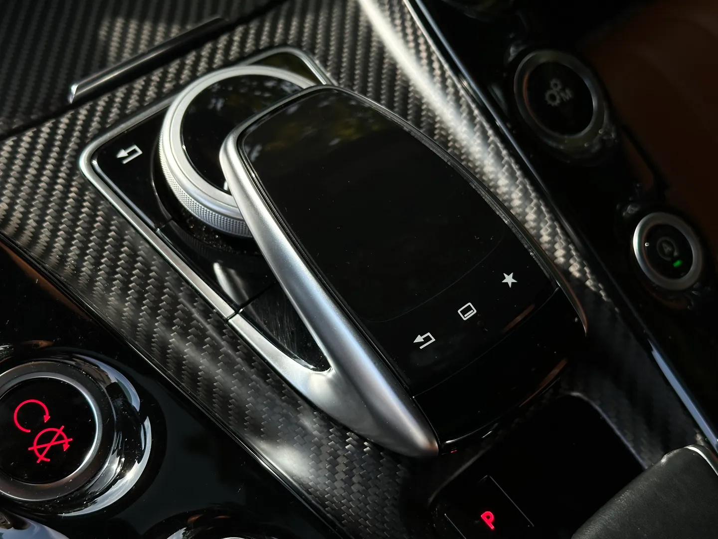 Mercedes Benz AMG GTS Coupe — photo 42