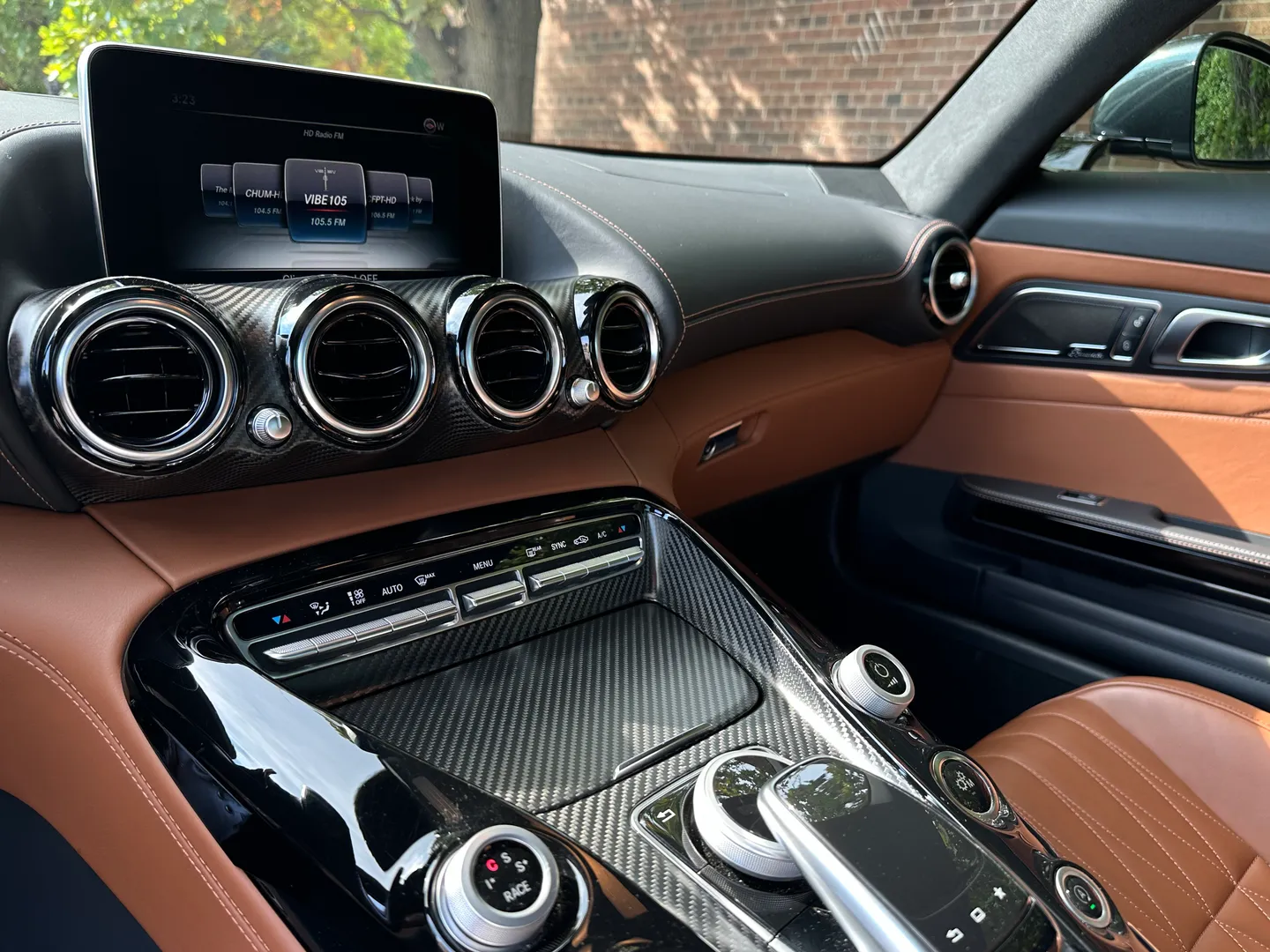 Mercedes Benz AMG GTS Coupe — photo 40