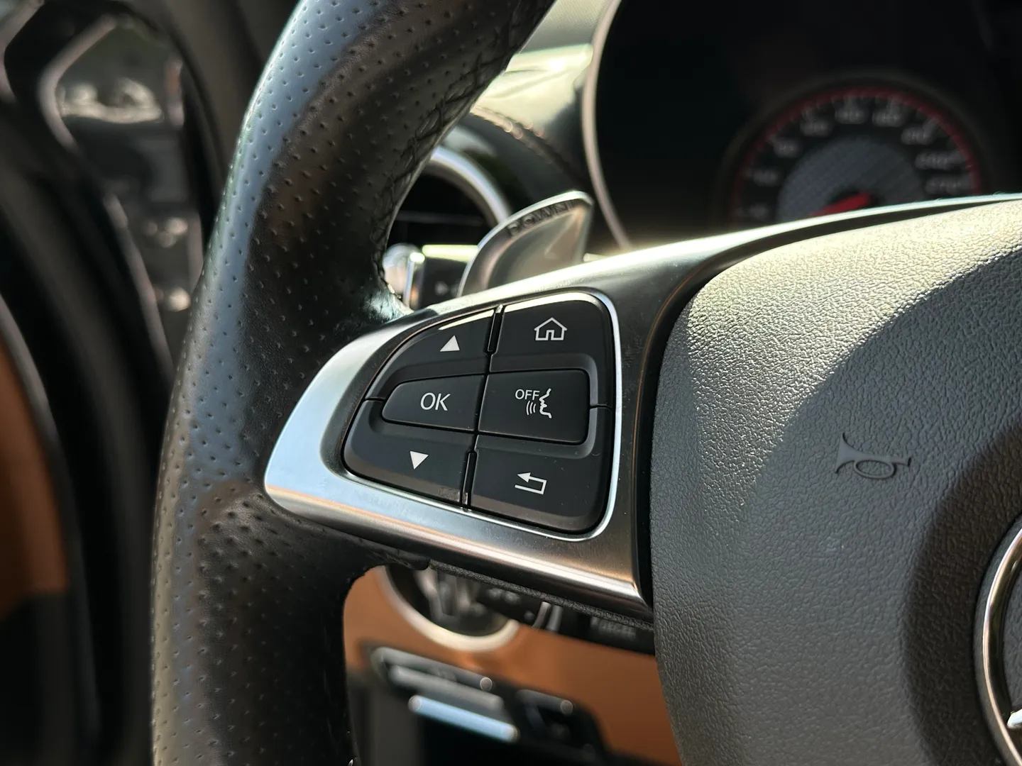 Mercedes Benz AMG GTS Coupe — photo 65