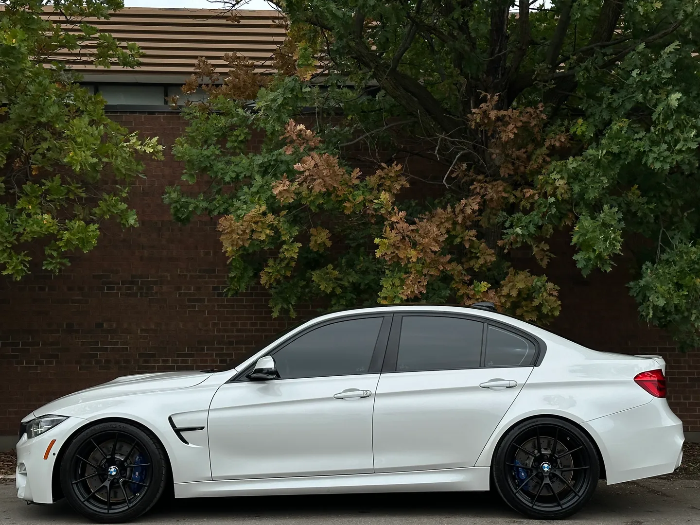BMW M3 Competition Package — photo 8