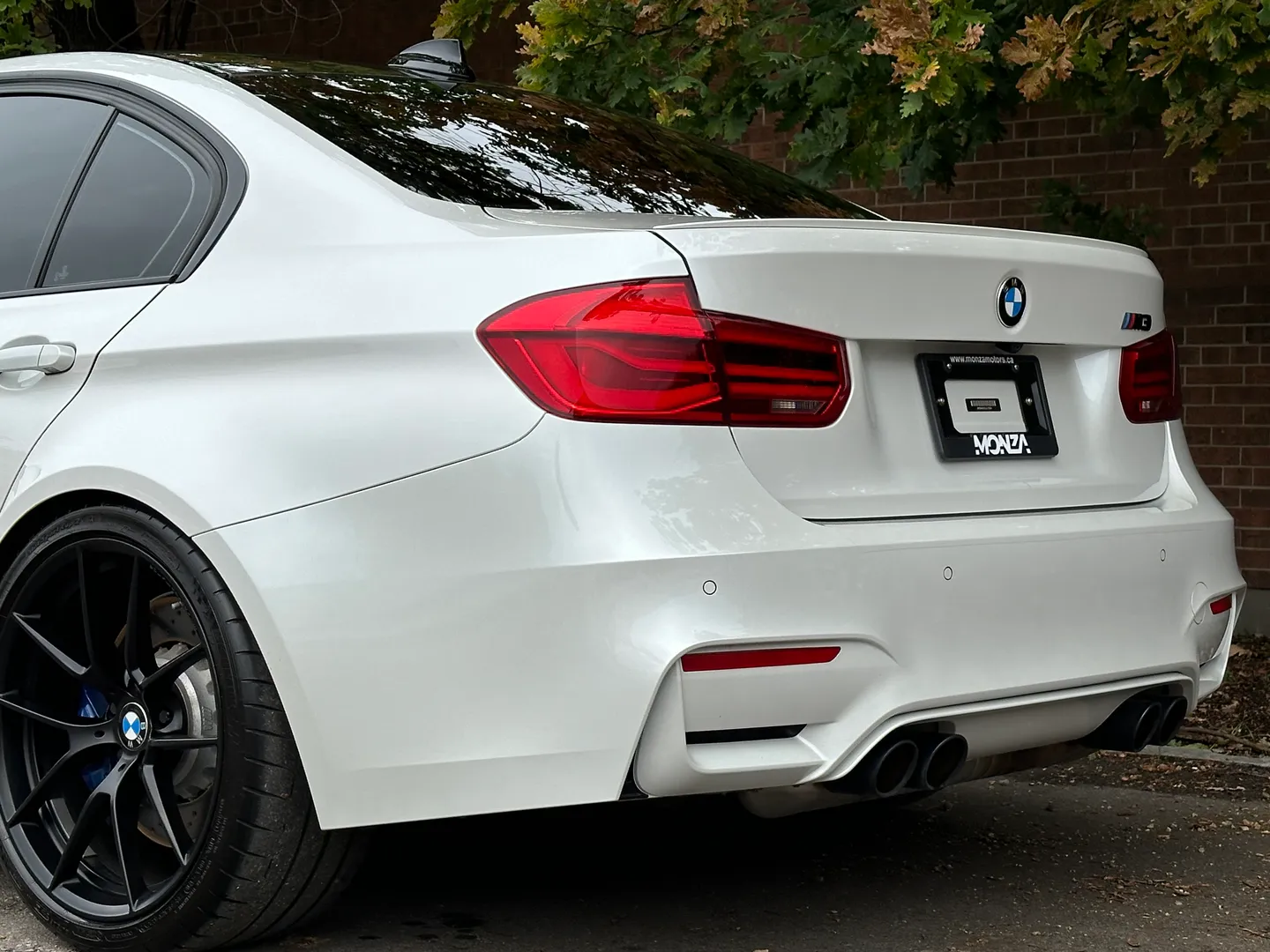 BMW M3 Competition Package — photo 24