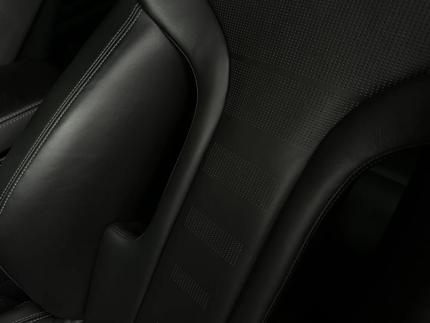 BMW M3 Competition Package — photo 33