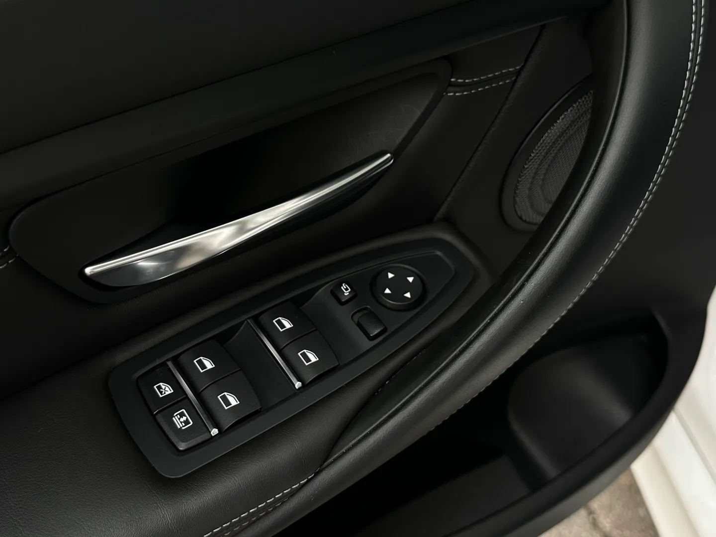 BMW M3 Competition Package — photo 39