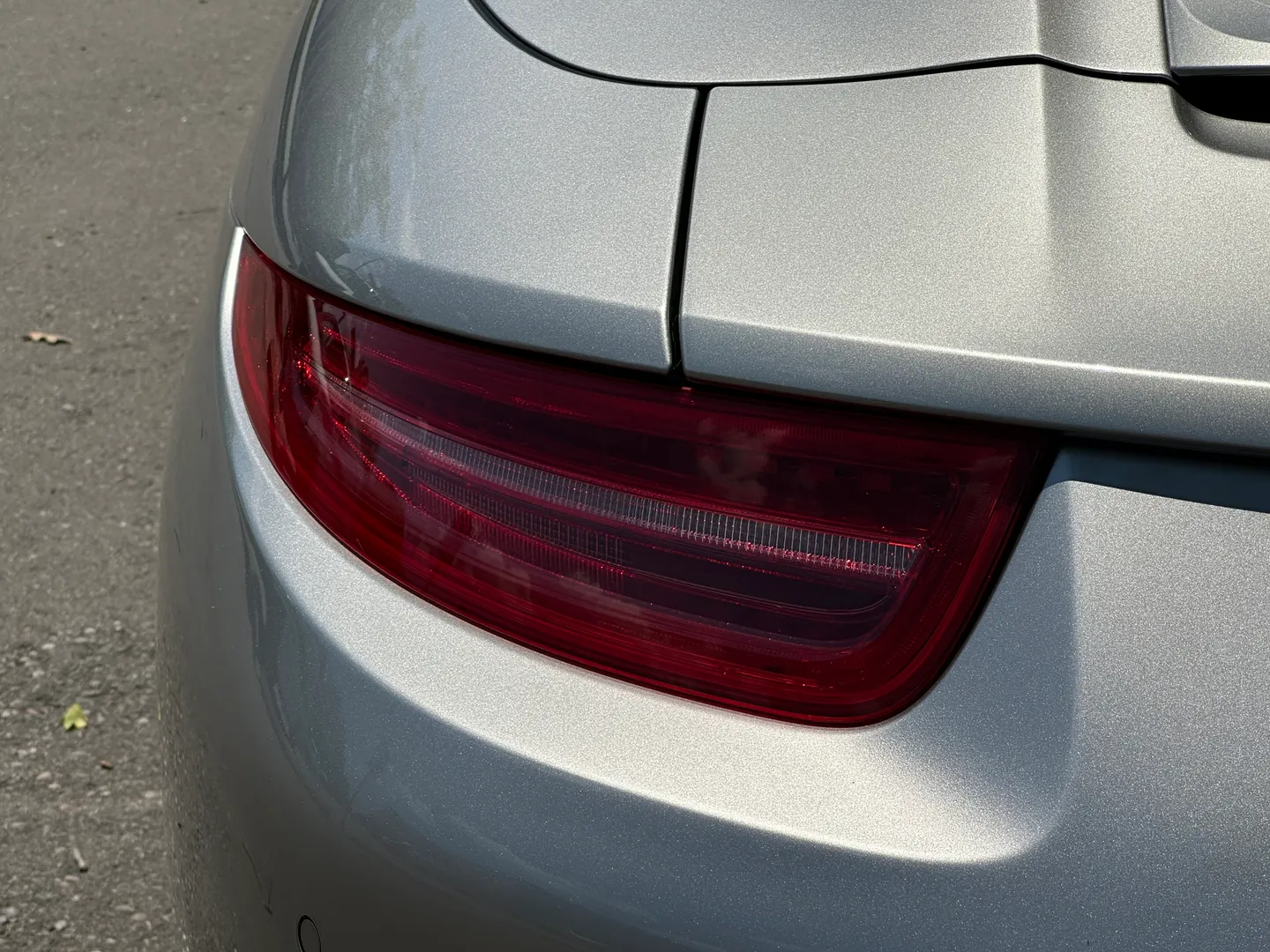 Porsche 911 Carrera S Cabriolet — photo 19