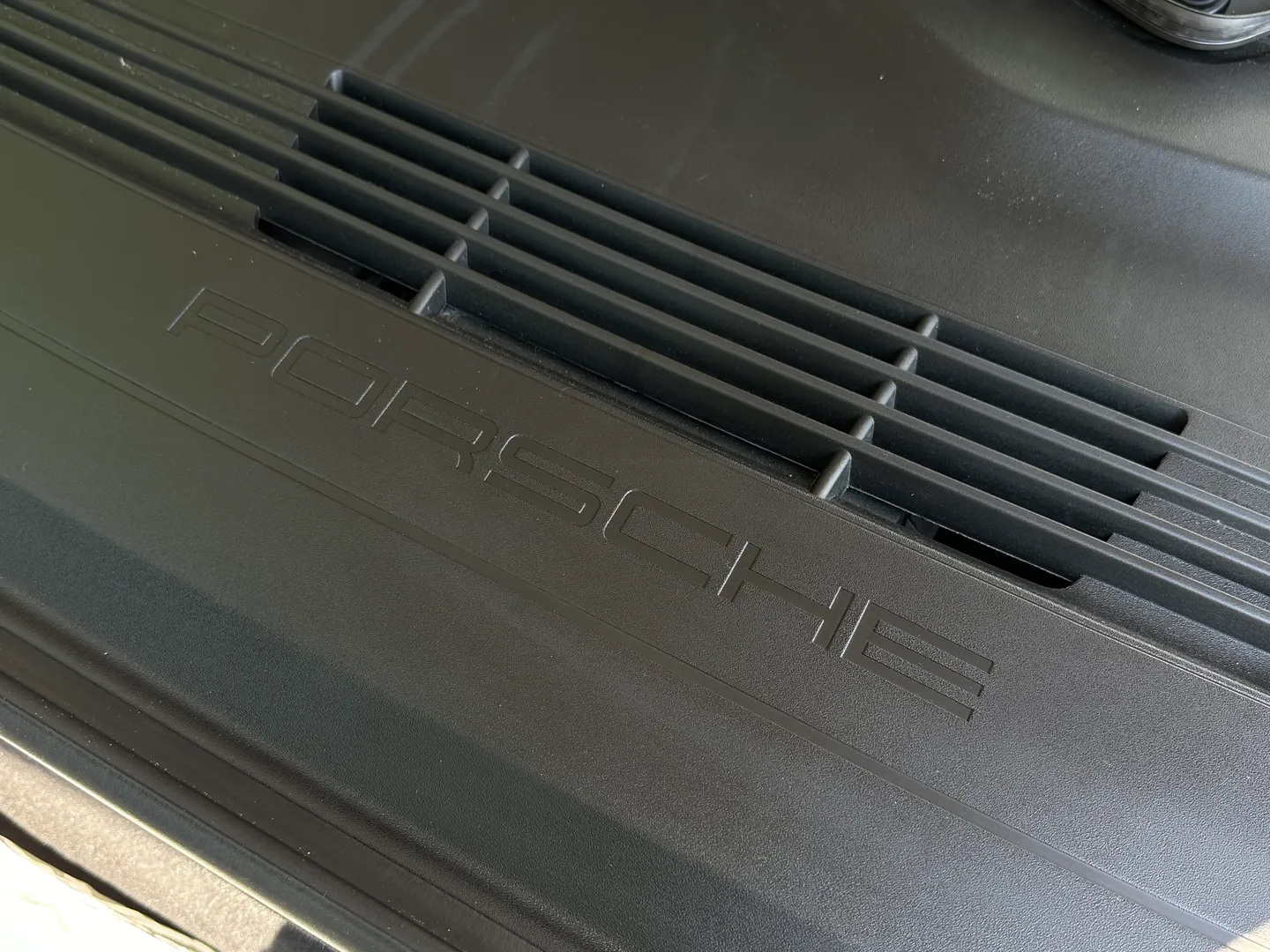 Porsche 911 Carrera S Cabriolet — photo 28