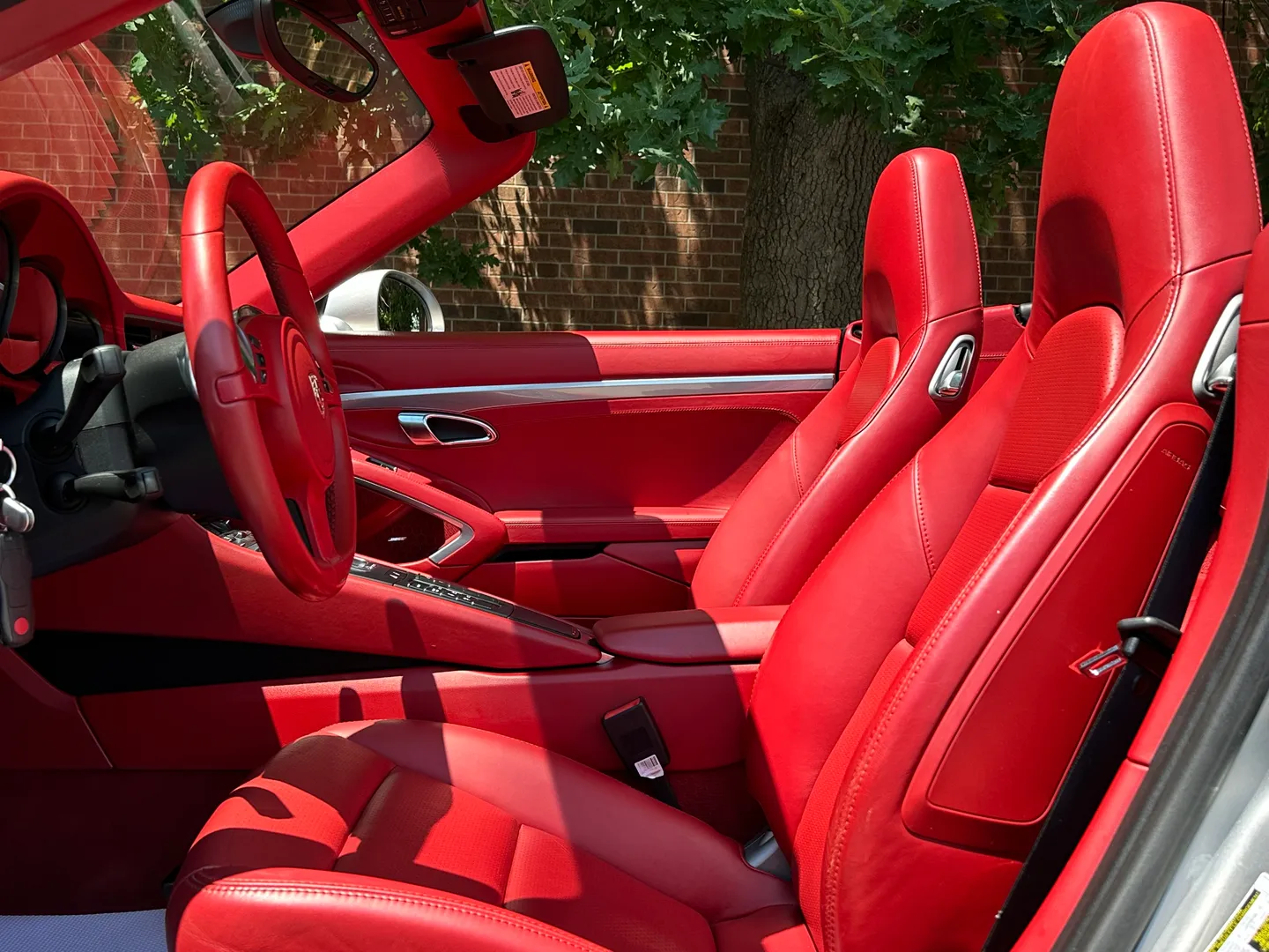 Porsche 911 Carrera S Cabriolet — photo 31