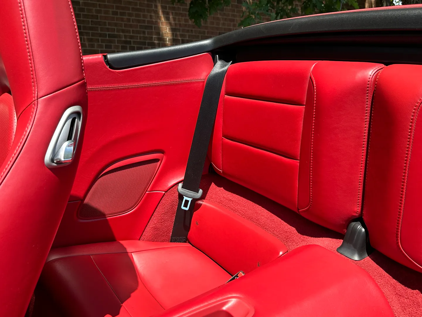Porsche 911 Carrera S Cabriolet — photo 37