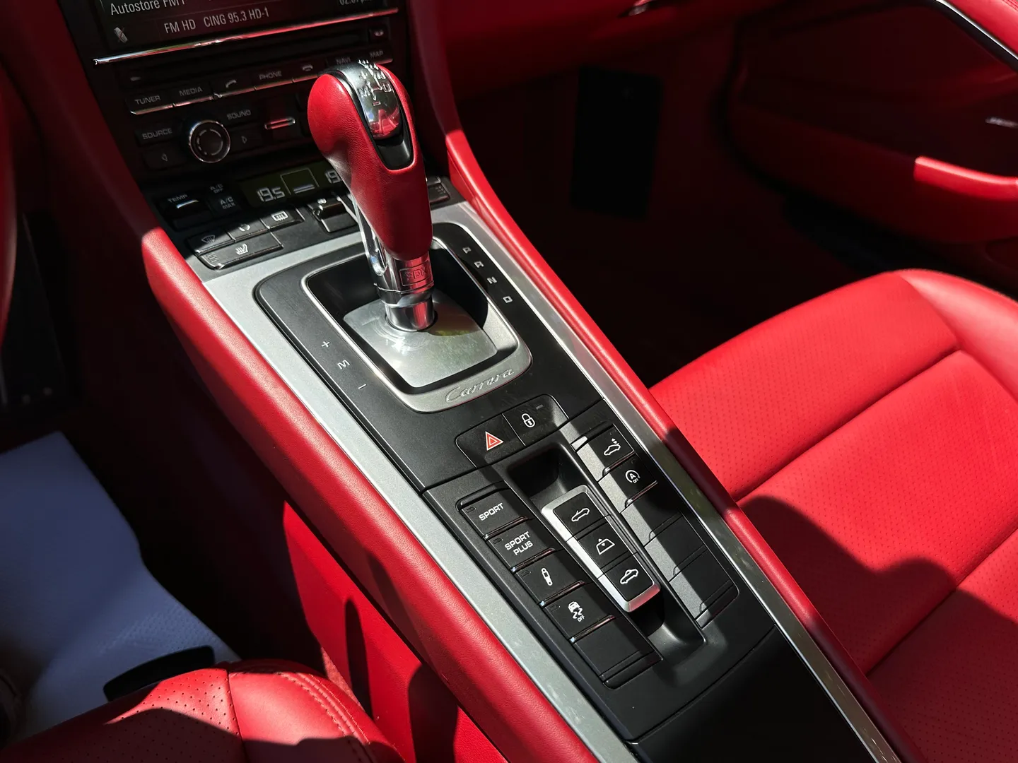 Porsche 911 Carrera S Cabriolet — photo 43