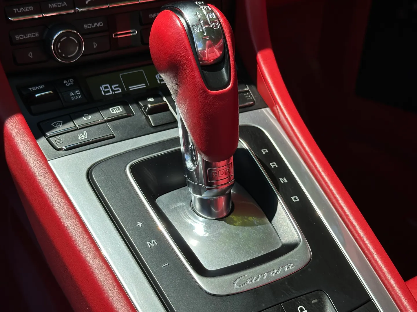 Porsche 911 Carrera S Cabriolet — photo 45