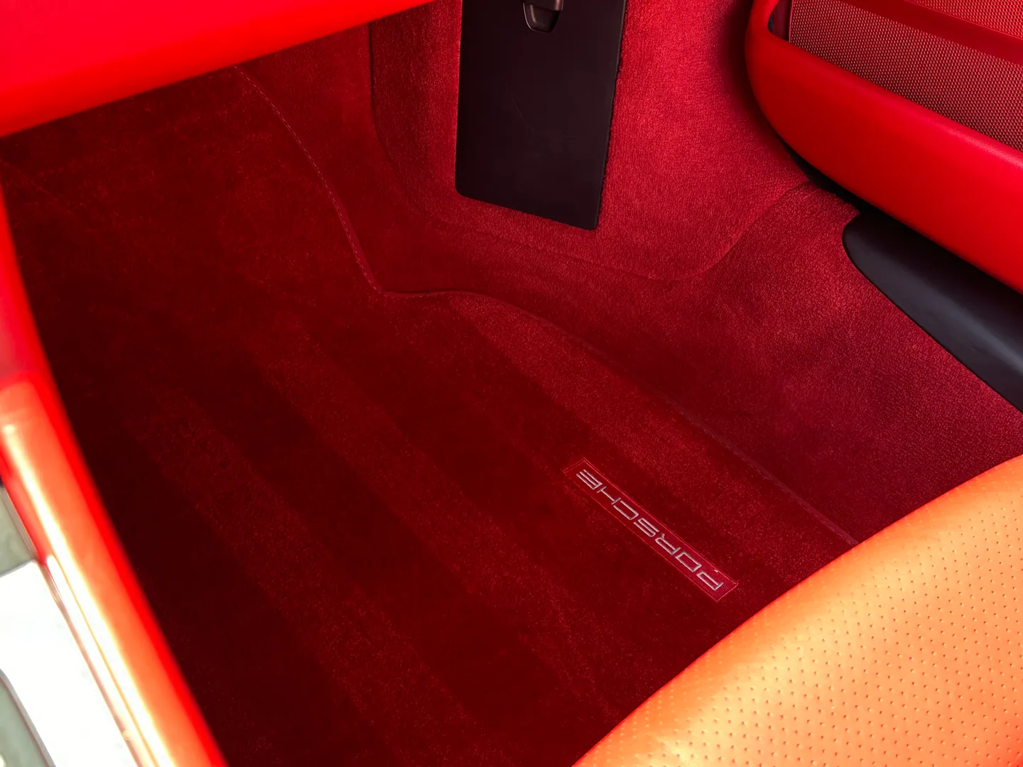 Porsche 911 Carrera S Cabriolet — photo 50
