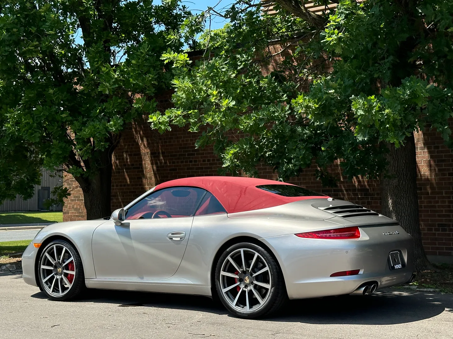 Porsche 911 Carrera S Cabriolet — photo 74