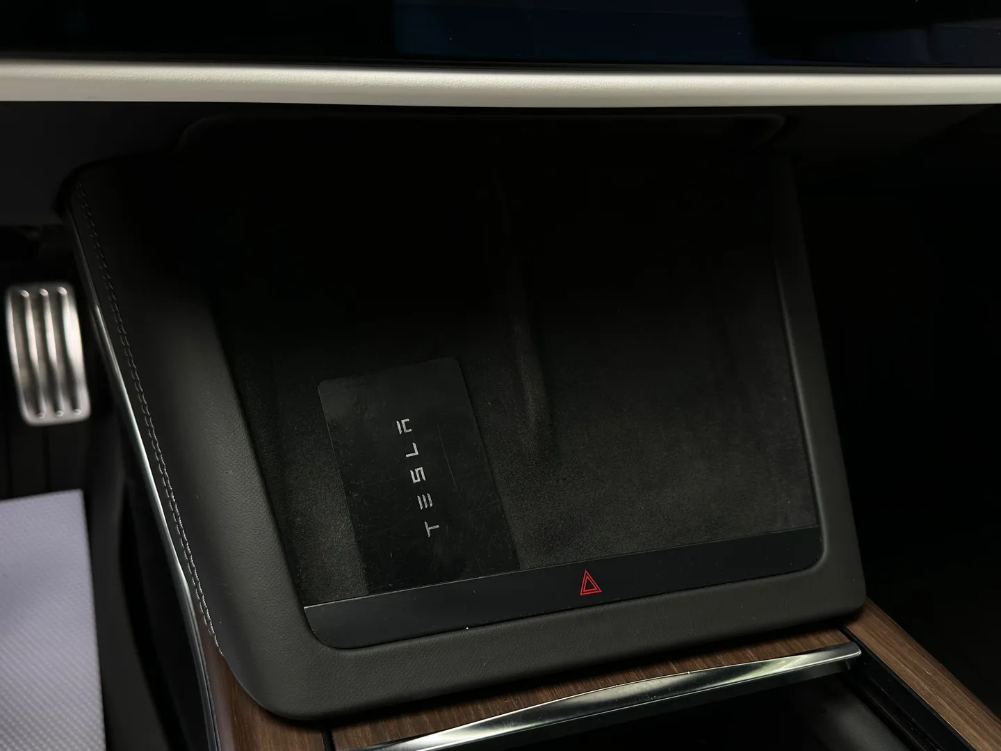 Tesla Model S Long Range — photo 30