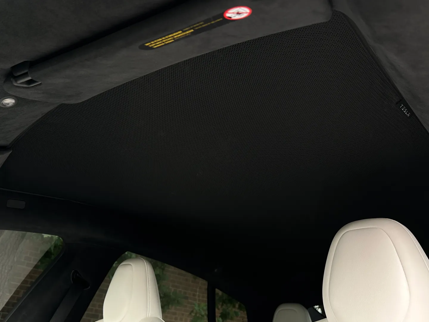 Tesla Model S Long Range — photo 37