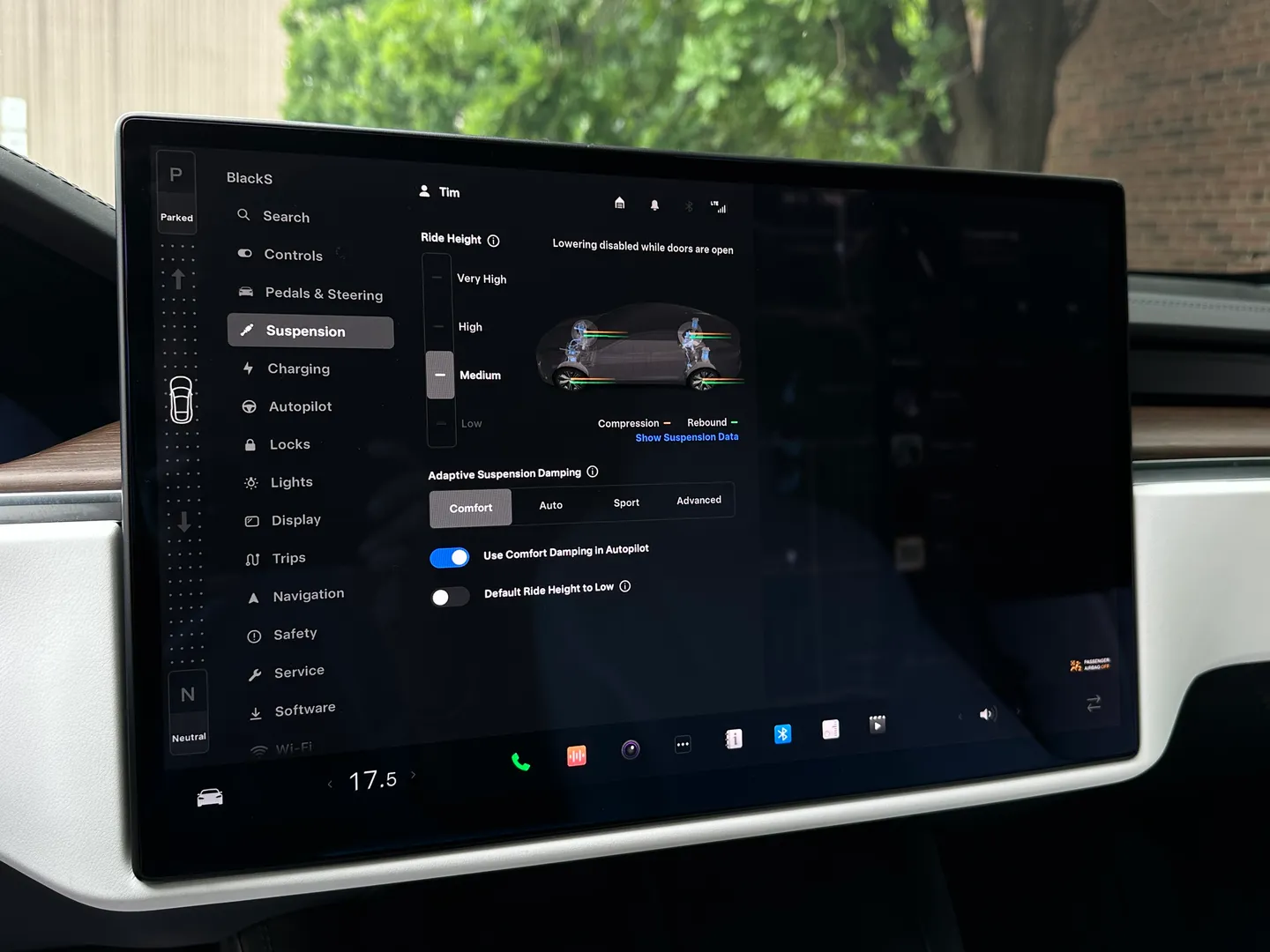 Tesla Model S Long Range — photo 44