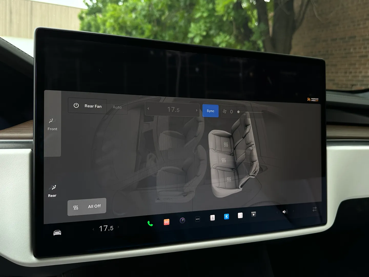 Tesla Model S Long Range — photo 53