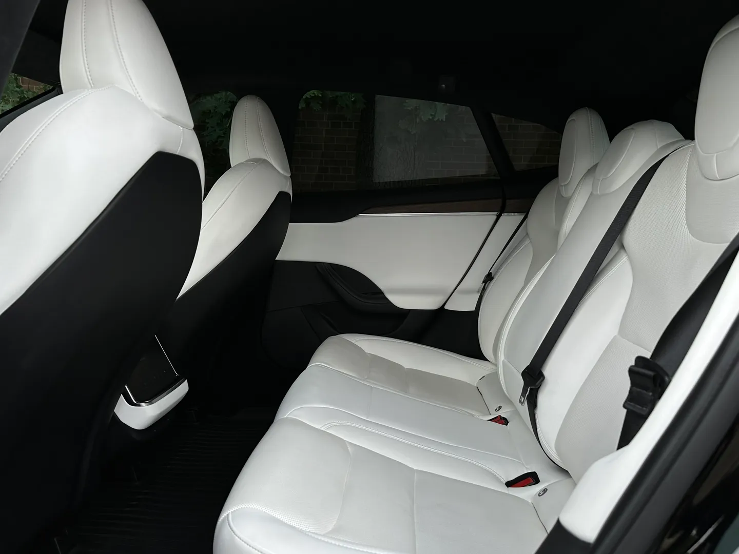 Tesla Model S Long Range — photo 59