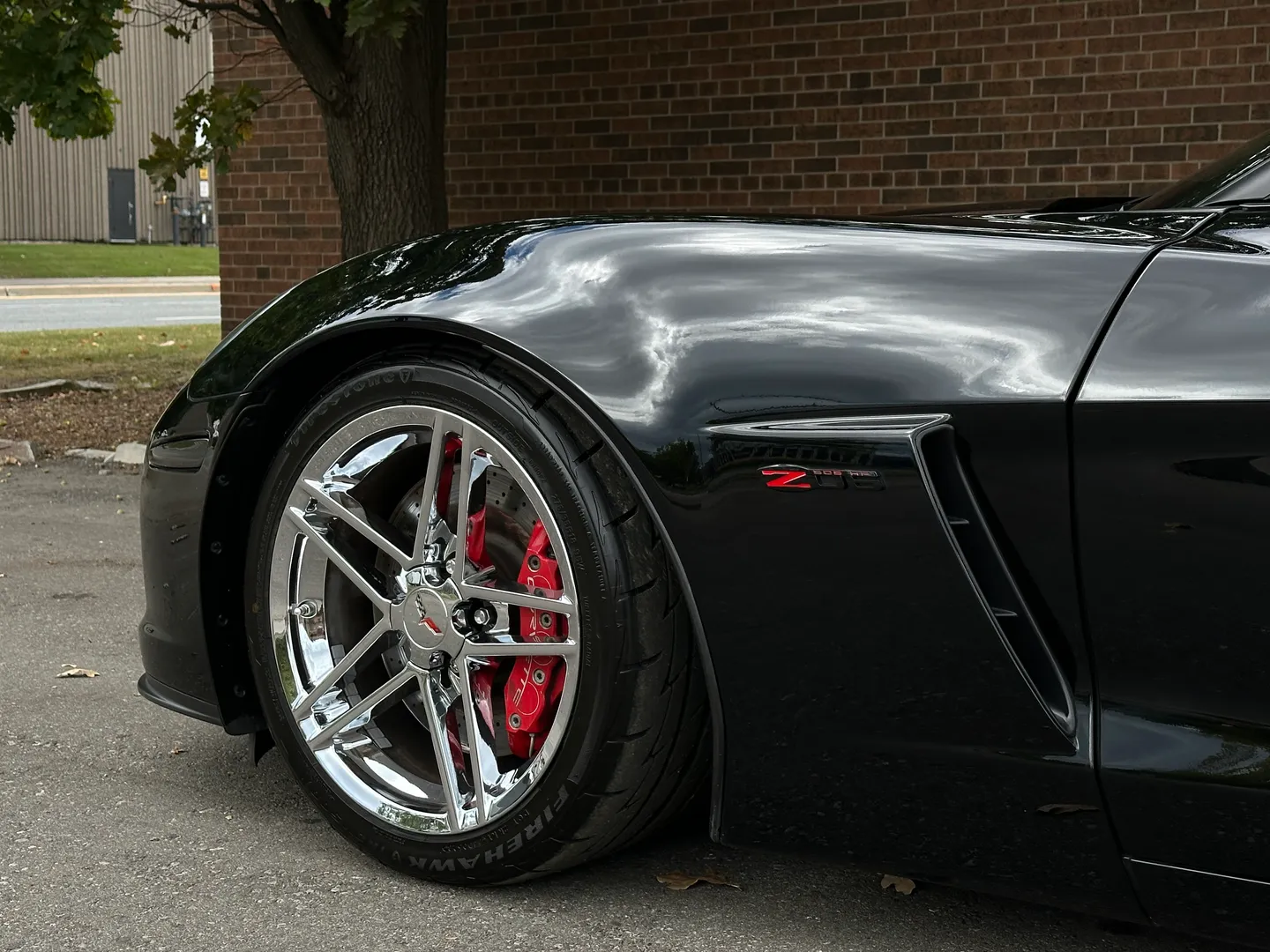 Chevrolet Corvette Z06 — photo 11